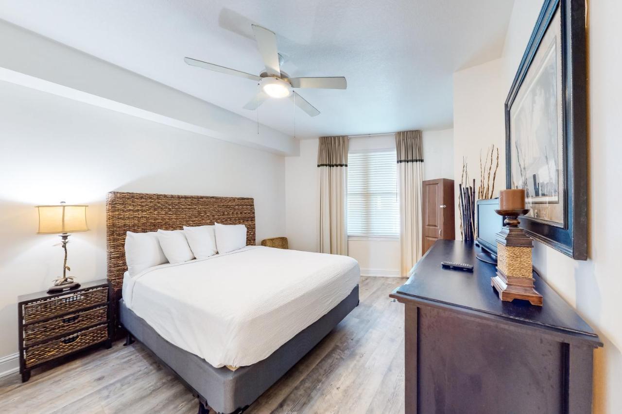 Aqua 405 Apartment Panama City Beach Bagian luar foto